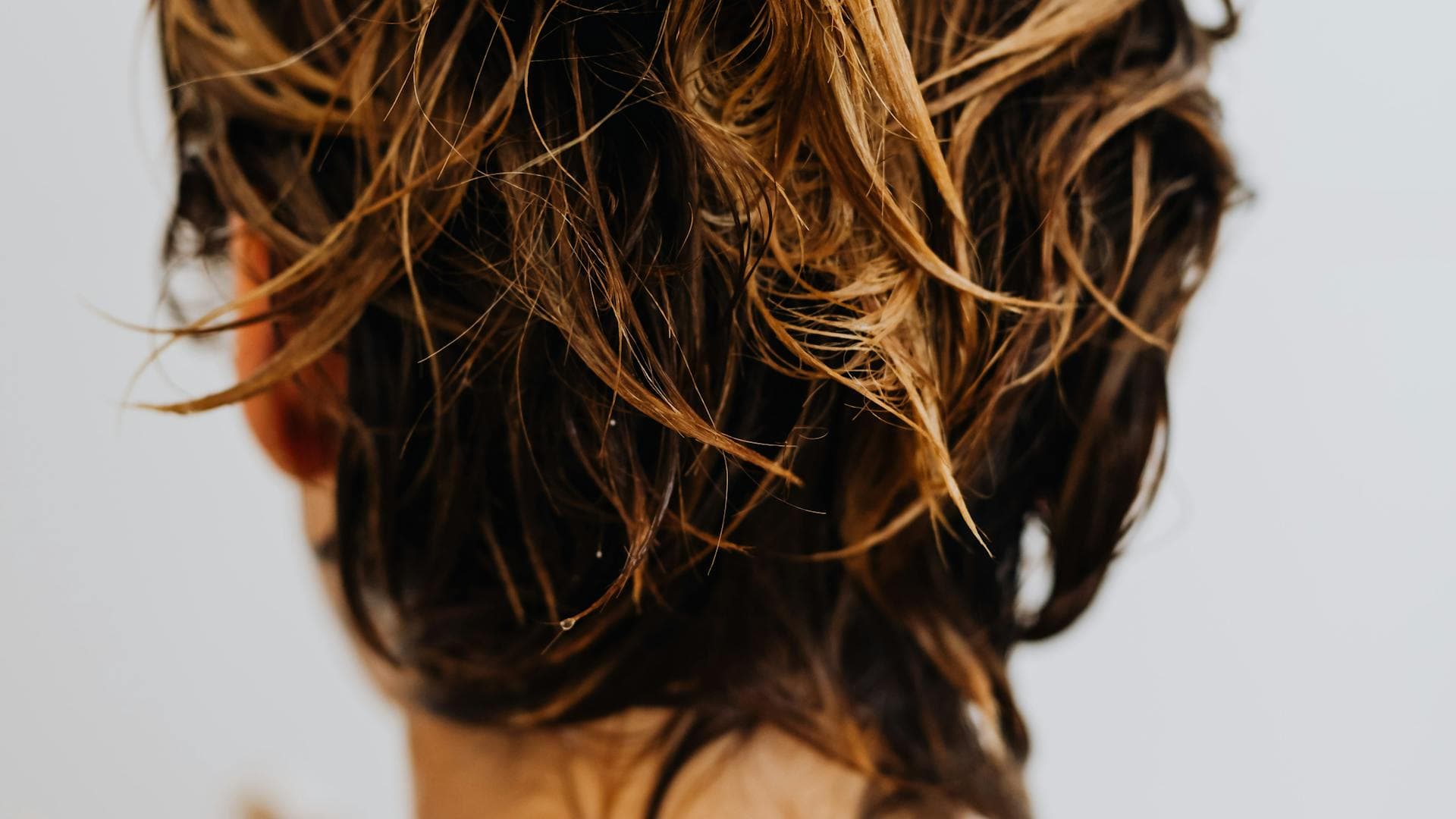 How Hard Water Affects Your Skin and Hair